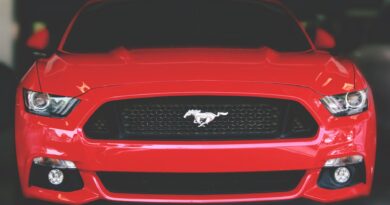 red ford mustang