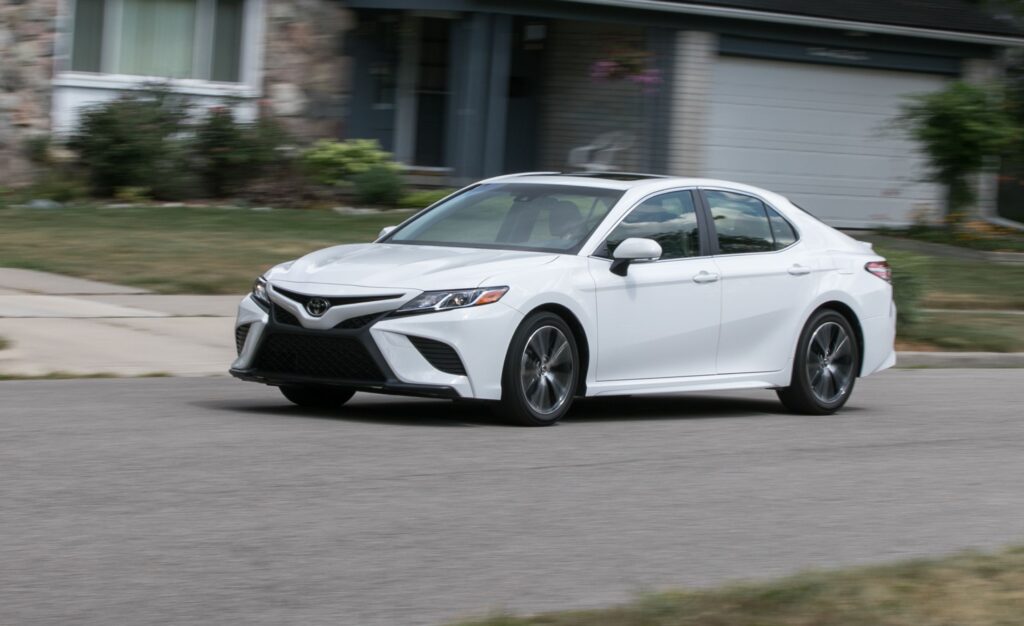 Toyota Camry SE